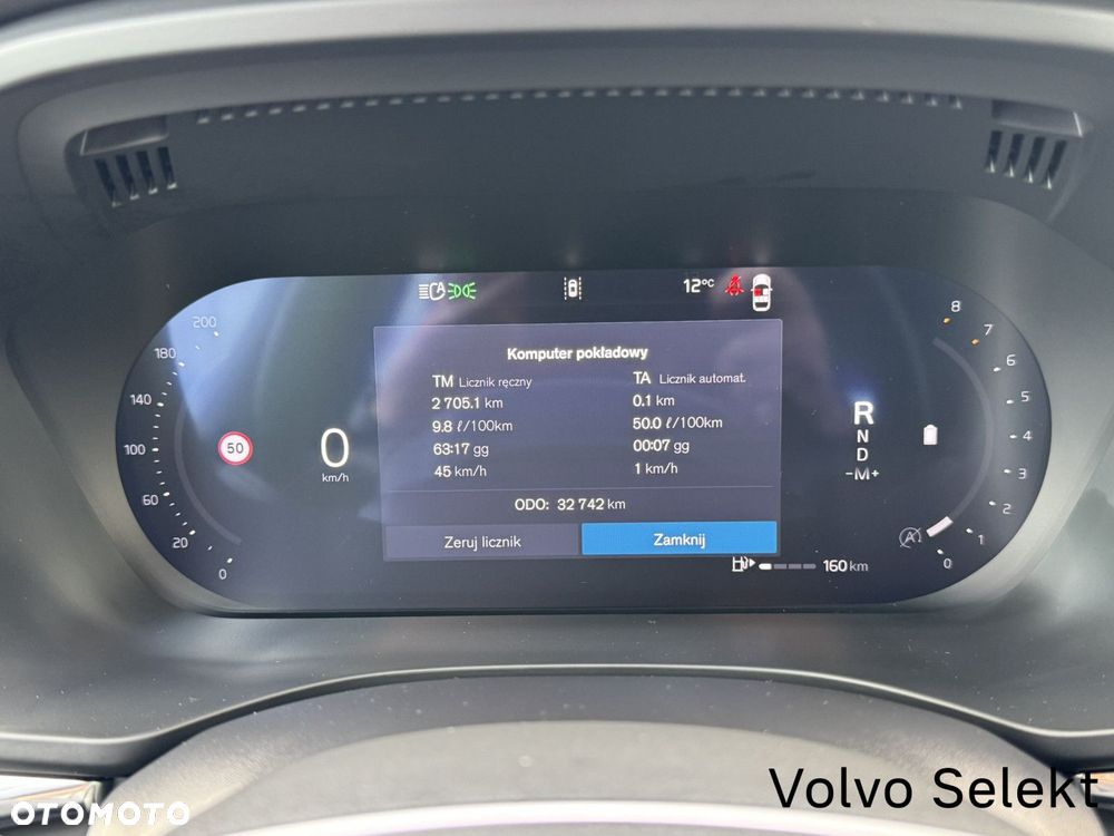 Volvo XC 60 B5 B AWD Plus Dark - 20