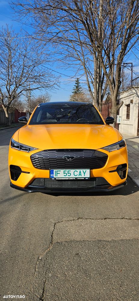 Ford Mustang Mach-E AWD GT - 12