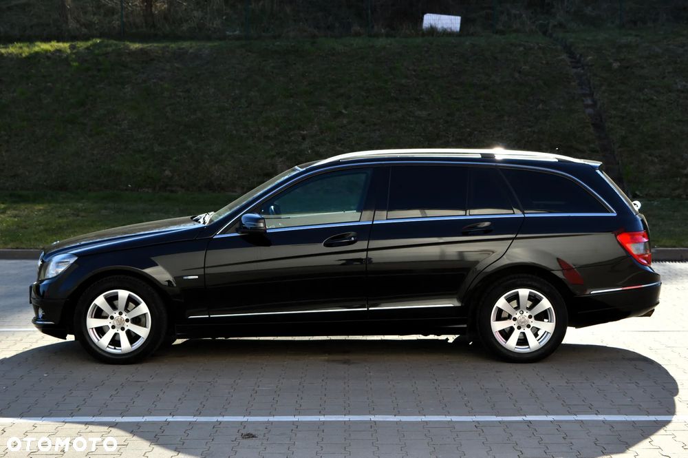 Mercedes-Benz Klasa C 180 Kompressor BlueEFFICIENCY Elegance - 14