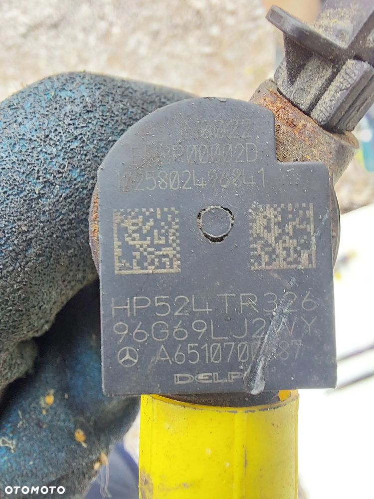 WTRYSKIWACZ 2,2 CDI A6510700387 SPRINTER - 2