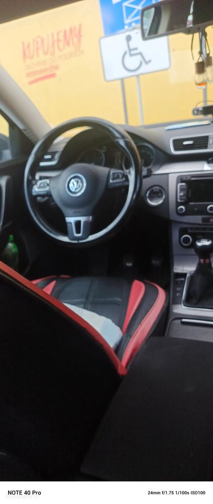 Volkswagen Passat 1.6 TDI DPF BlueMot Comfortline - 3