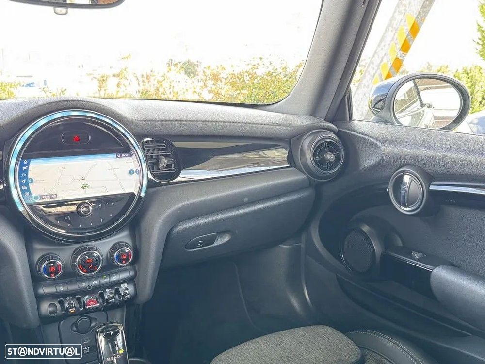 MINI Cabrio Cooper Premium Plus Sidewalk Special Edition Auto - 23