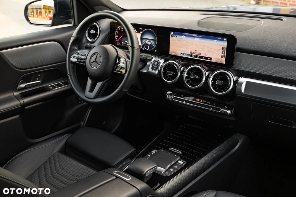 Mercedes-Benz GLB 200 Style 7G-DCT - 30