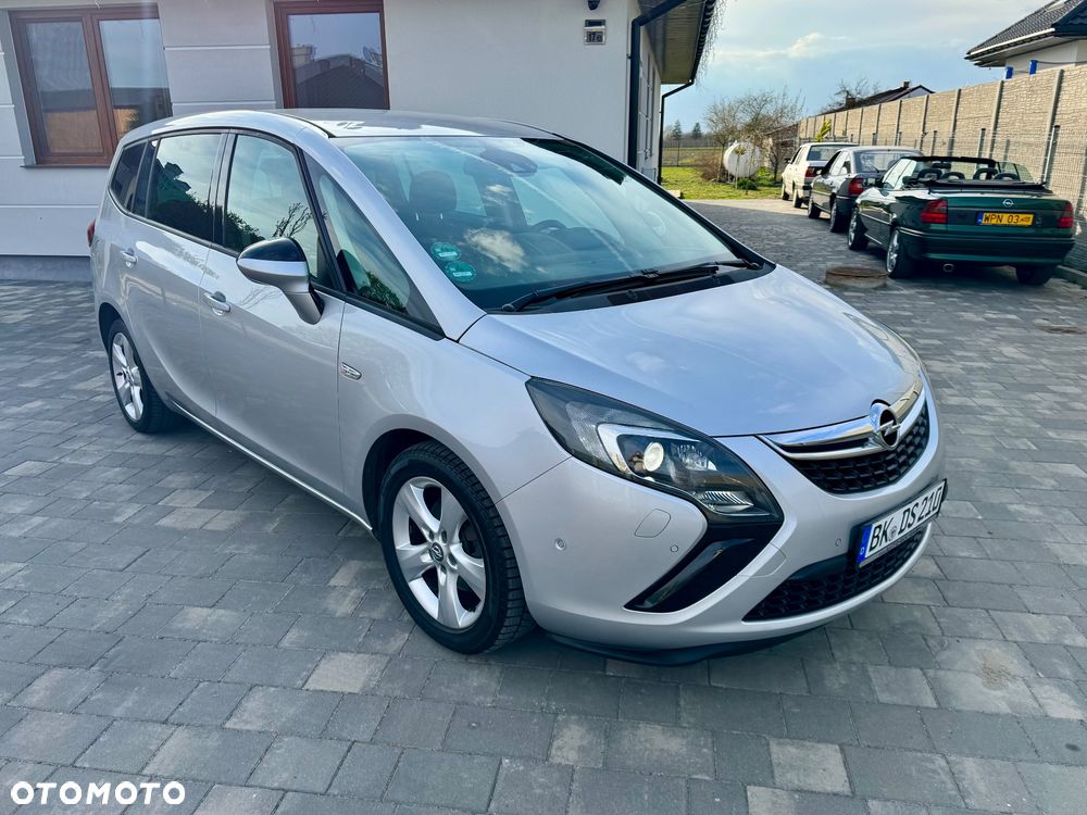 Opel Zafira - 15