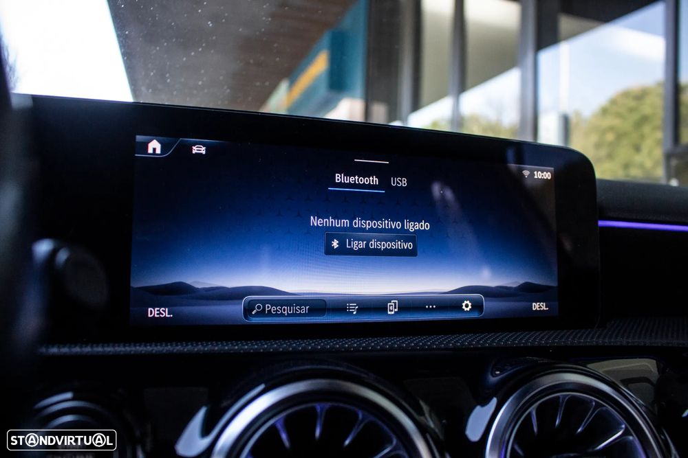 Mercedes-Benz A 200 AMG Line Aut. - 35