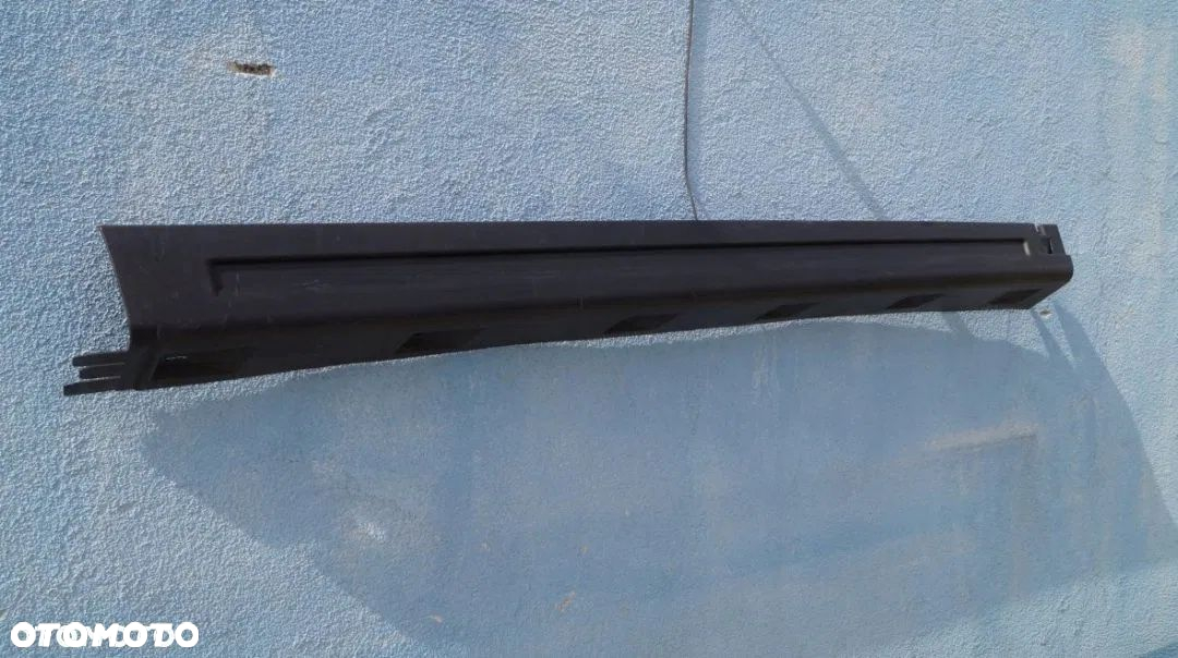 Listwa progowa Range Rover Sport lift 08-12 - 4