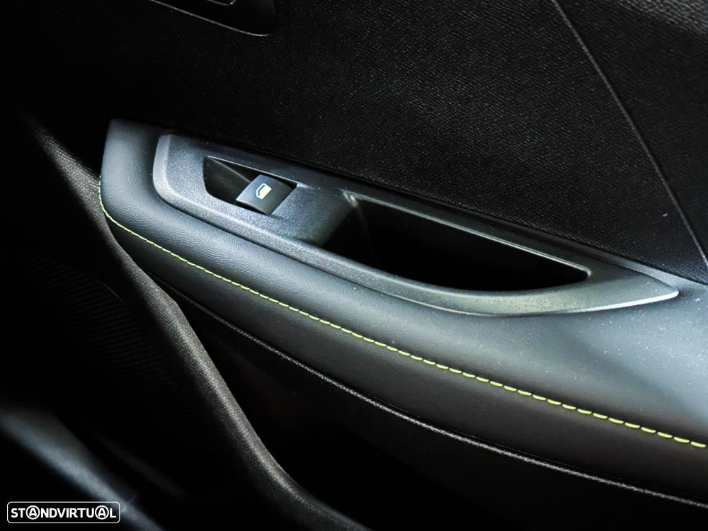 Peugeot e-208 50 kWh GT Pack - 27