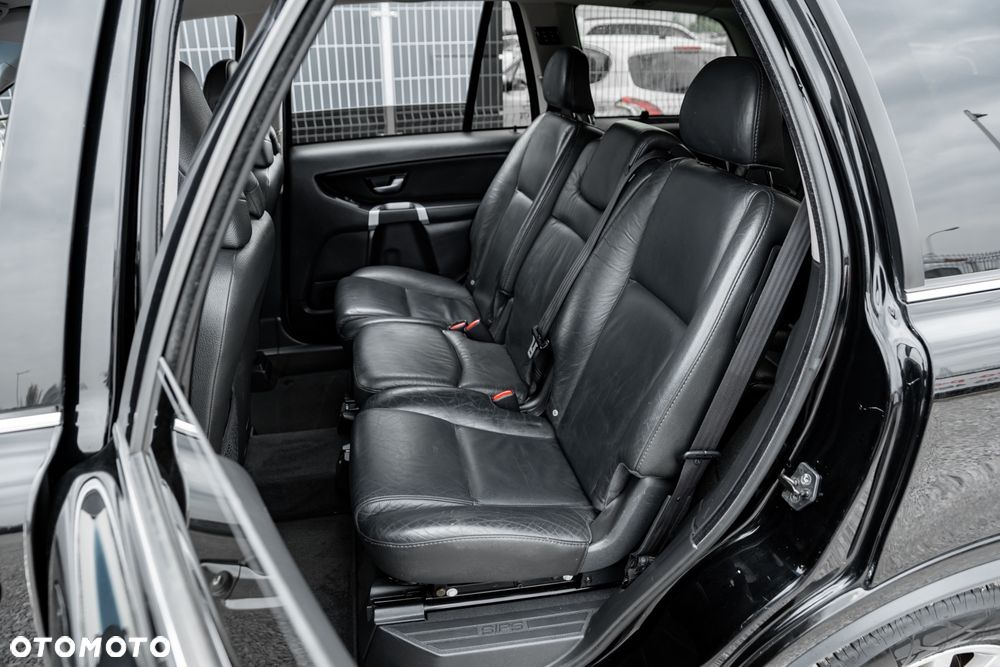 Volvo XC 90 D5 Momentum - 19