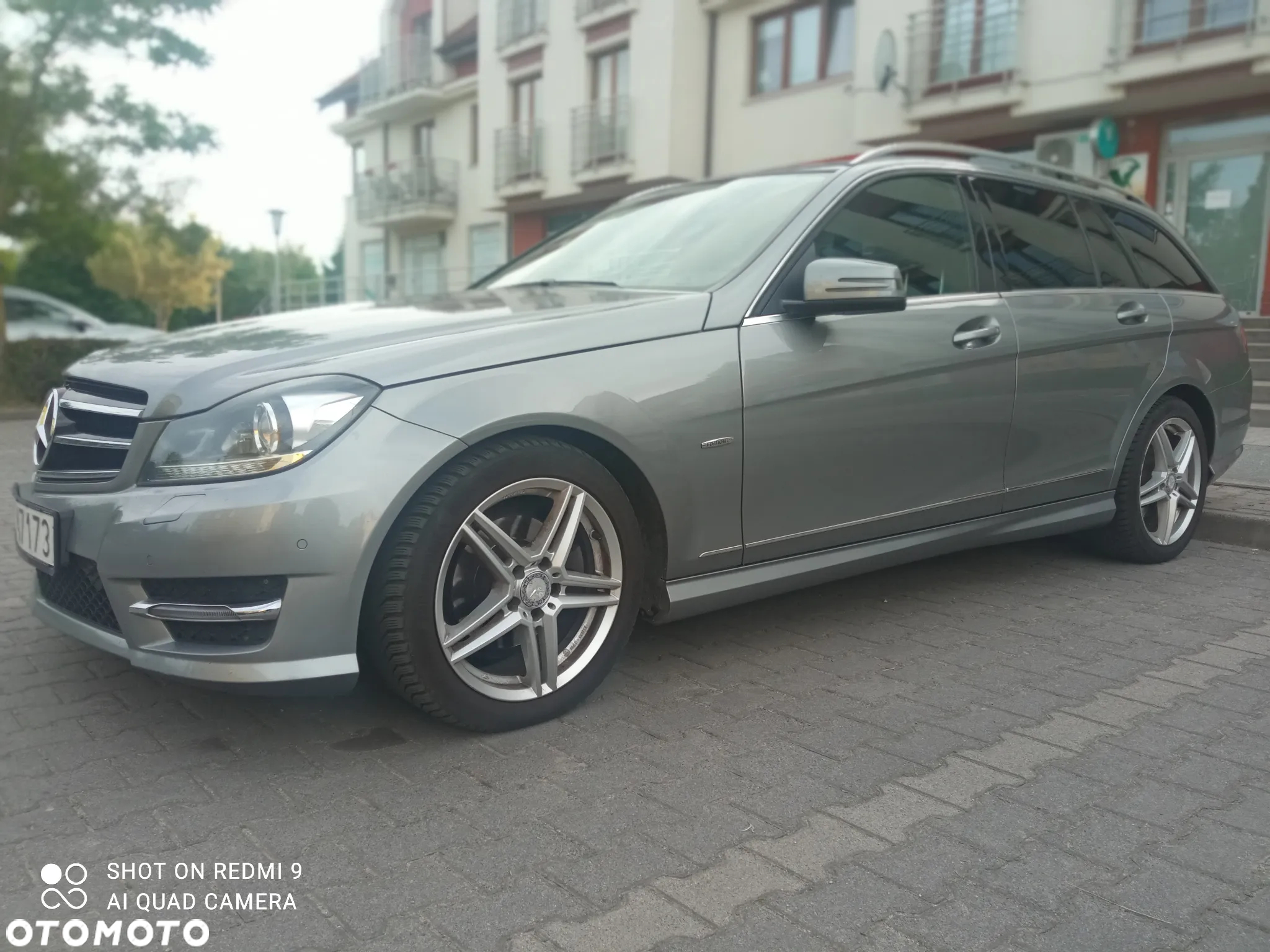 Mercedes-Benz Klasa C 220 CDI BlueEff 4-Matic Avantgarde - 3