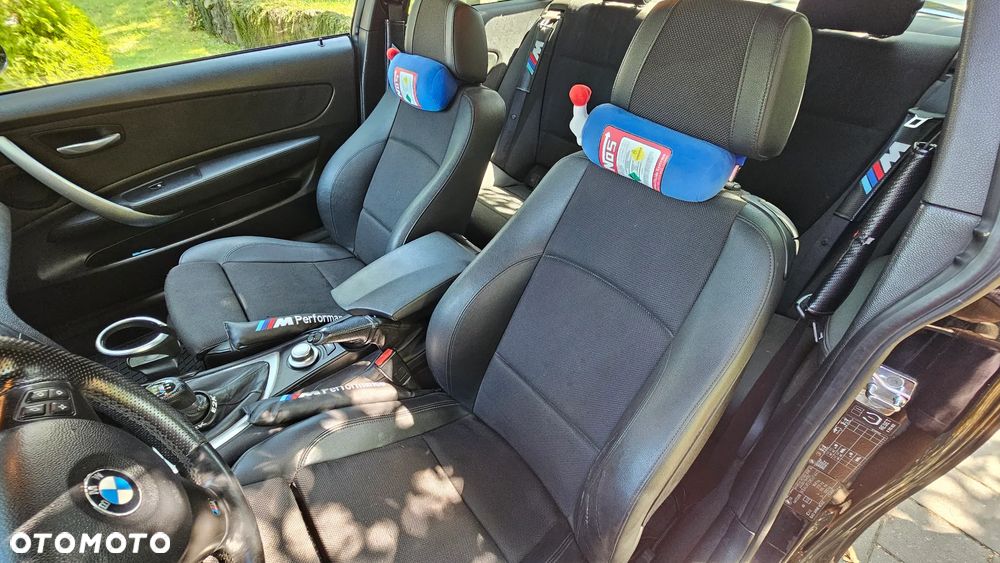 BMW Seria 1 123d - 22