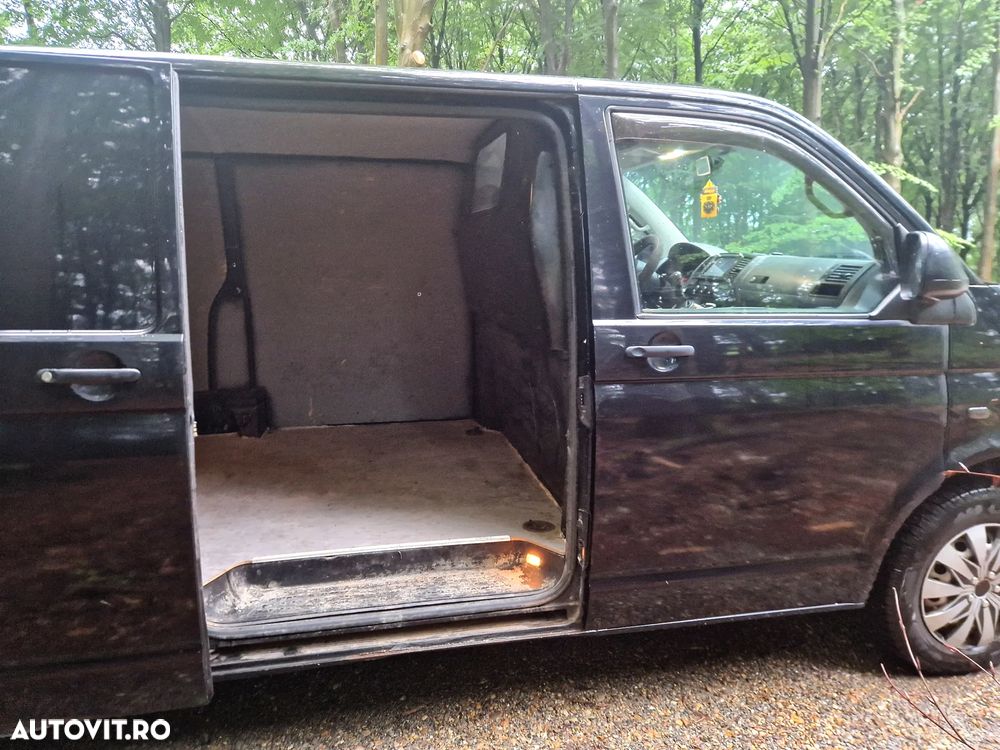 Volkswagen Transporter - 3