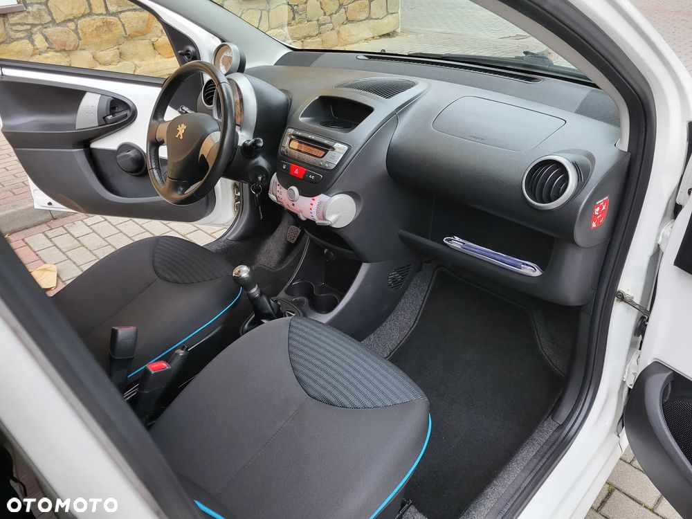 Peugeot 107 1.0 Trendy - 14