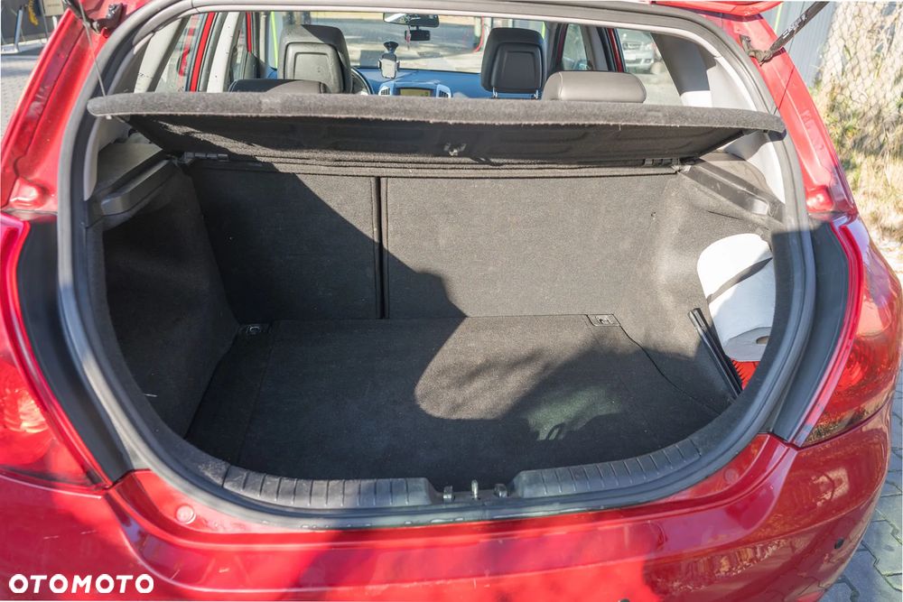 Kia Ceed Cee'd 1.6 Comfort + - 8