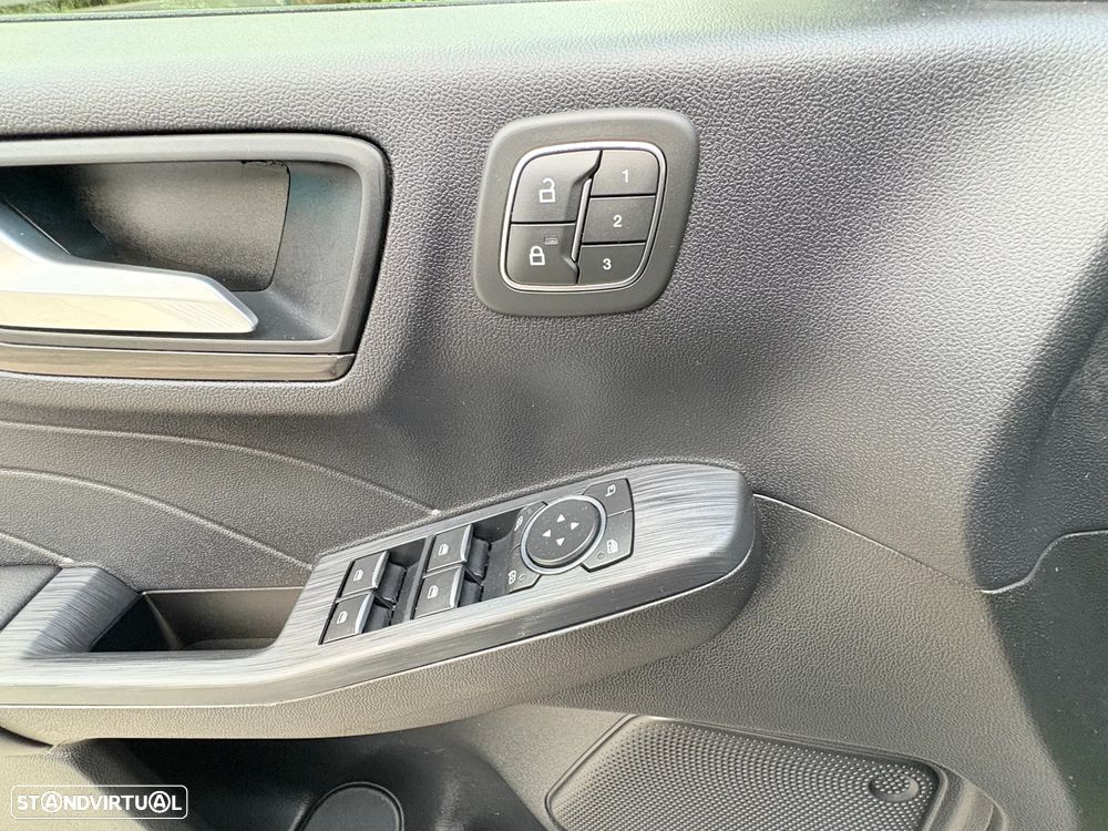 Ford Kuga 2.5 PHEV Vignale - 12