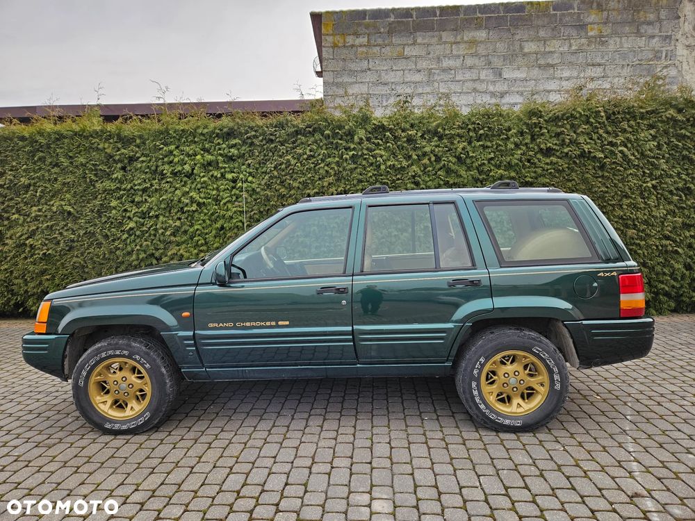 Jeep Grand Cherokee - 8