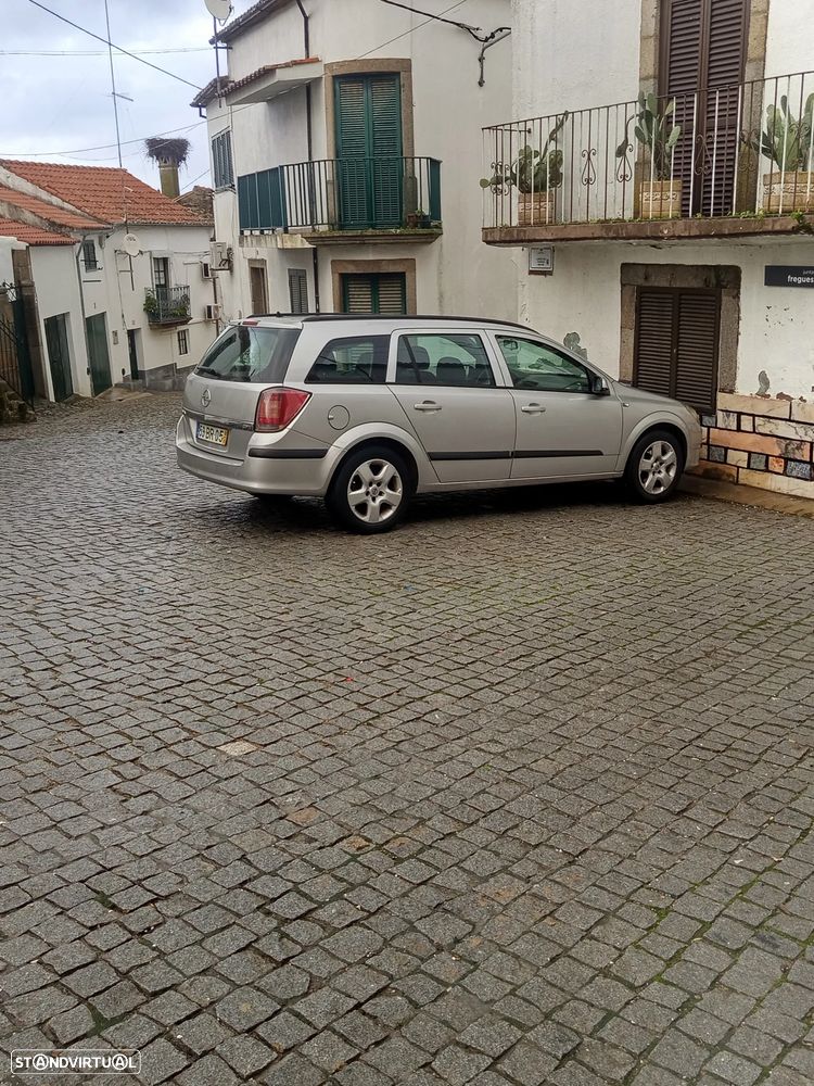 Opel Astra 1.3 CDTI Cosmo - 3