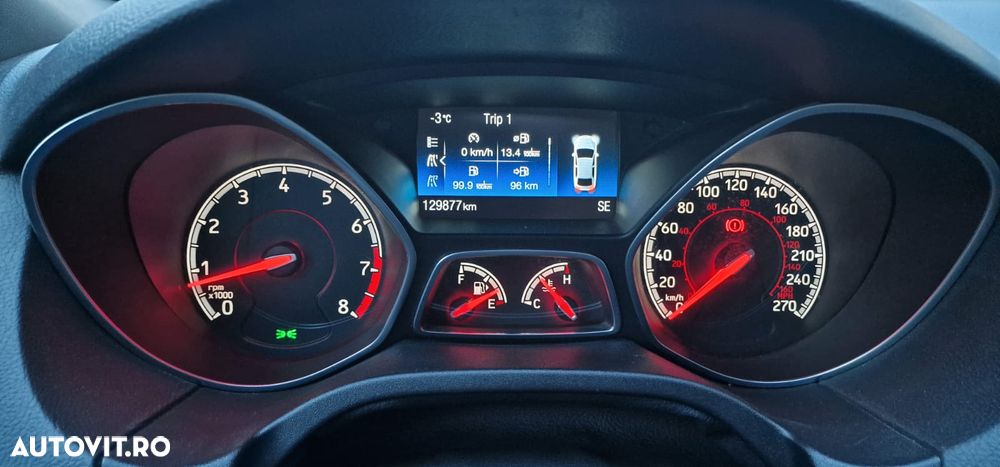 Ford Focus 2.0 EcoBoost ST mit Leder-Sport-Paket - 13