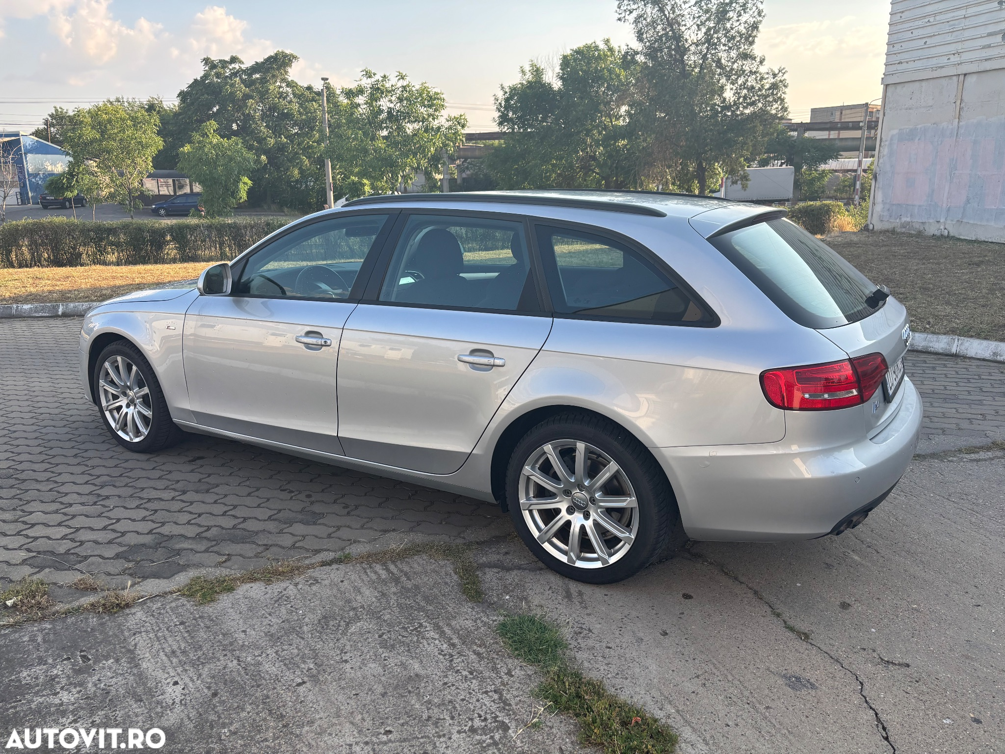 Audi A4 2.0 TDI Multitronic Avant - 3