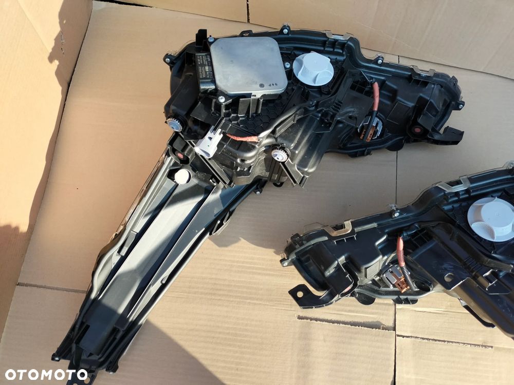 TOYOTA PRIUS IV LIFT 2019 REFLEKTOR LAMPA FULL LED  PRAWA LEWA UK - 7