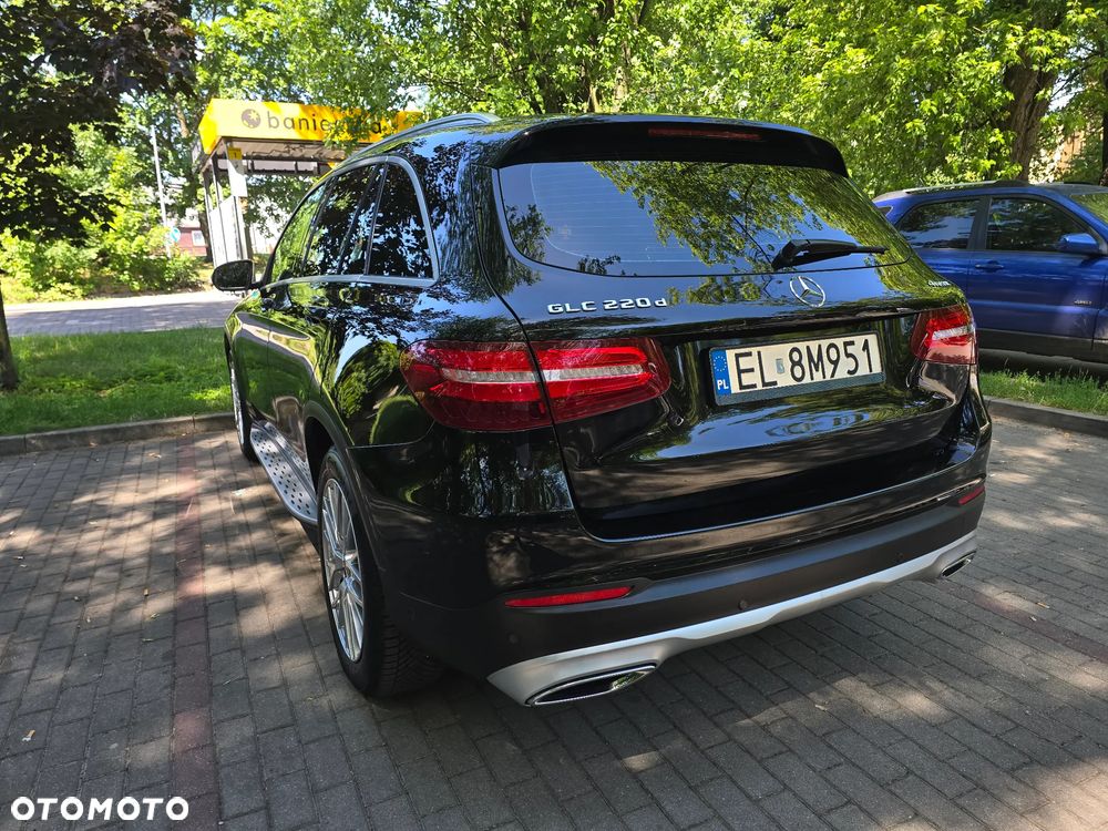 Mercedes-Benz GLC - 13