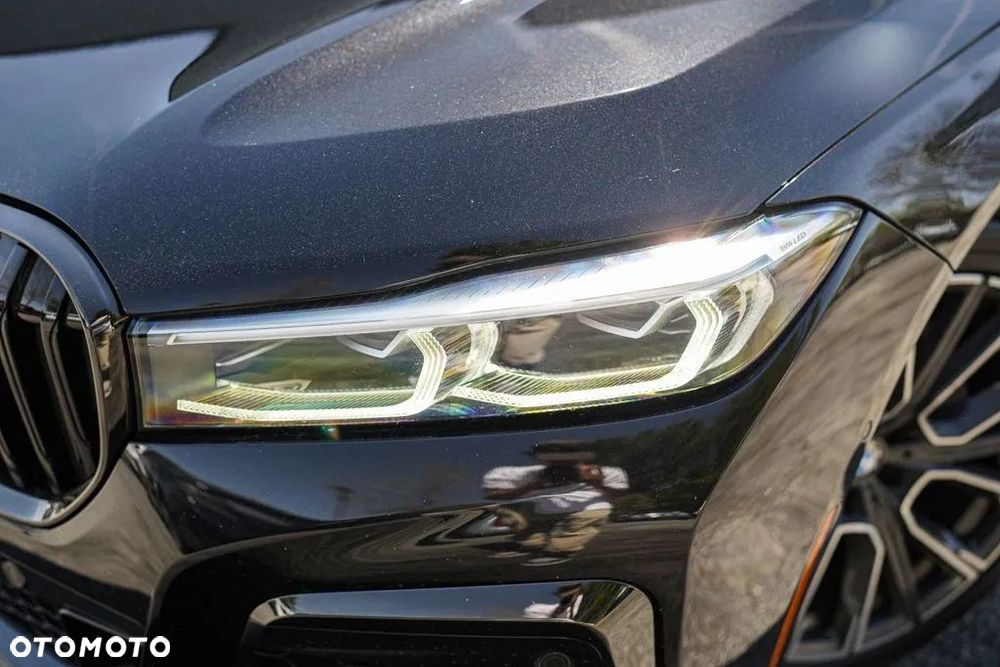 BMW Seria 7 740i - 2