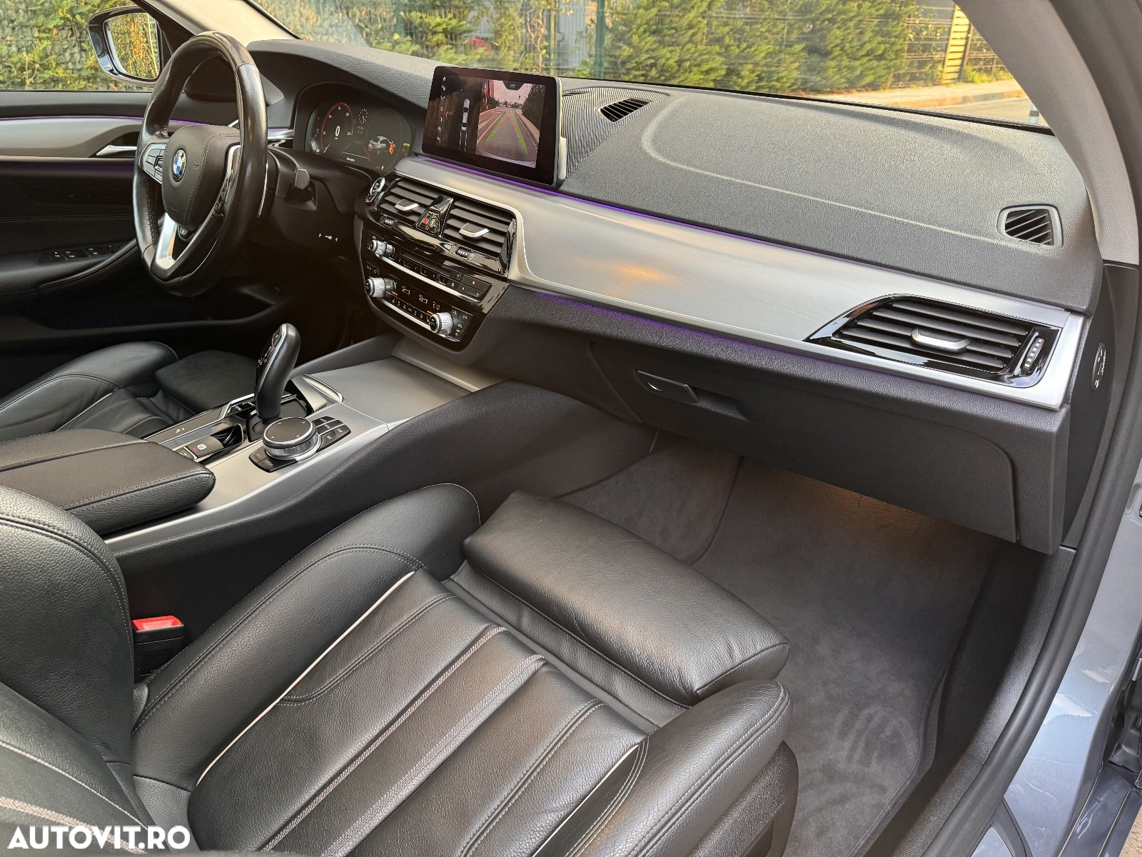 BMW Seria 5 520d AT - 12