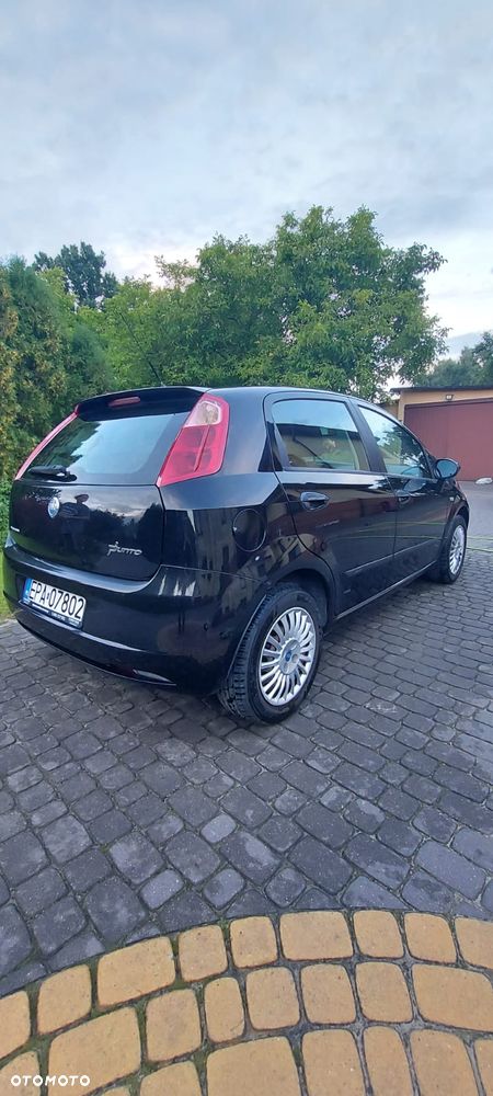 Fiat Grande Punto - 2