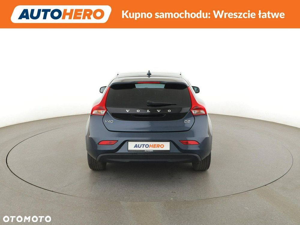 Volvo V40 D2 Drive-E Momentum - 7