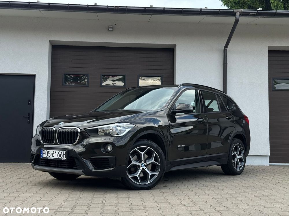 BMW X1 sDrive18i Sport Line - 1