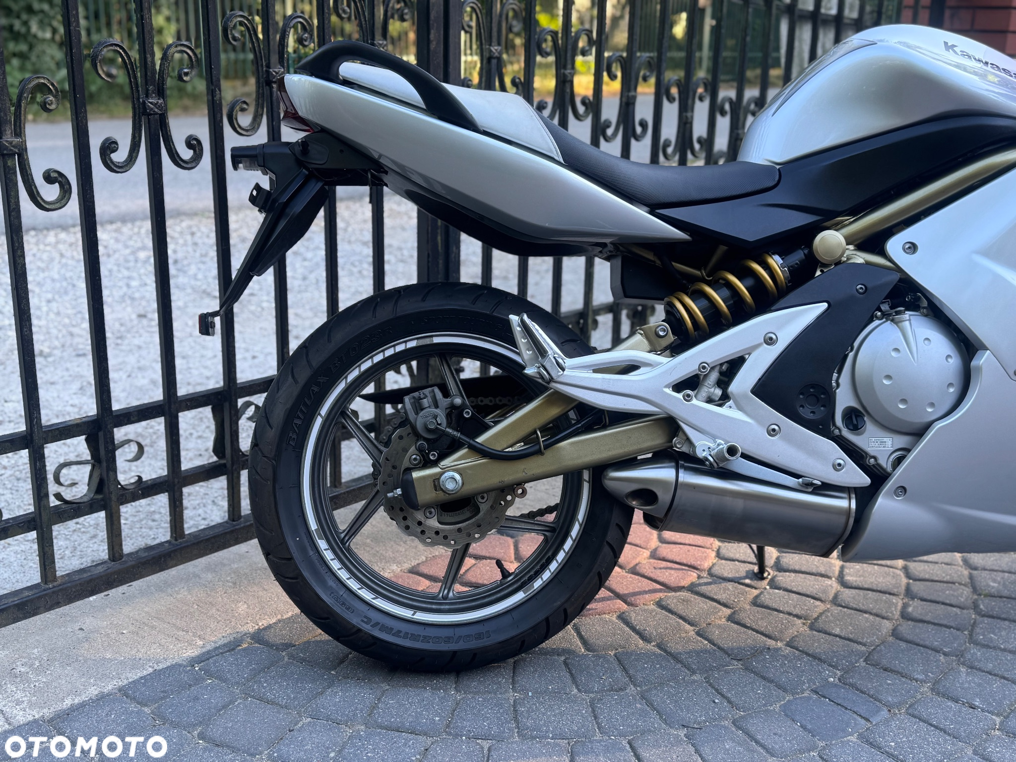 Kawasaki ER - 9