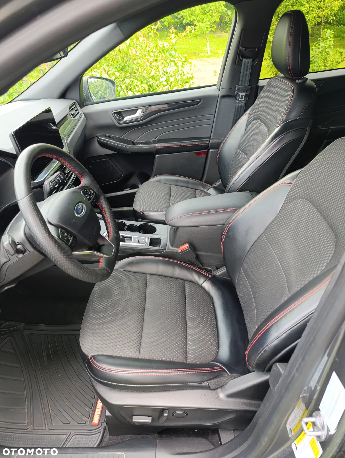Ford Kuga 1.5 EcoBoost FWD ST-Line - 8