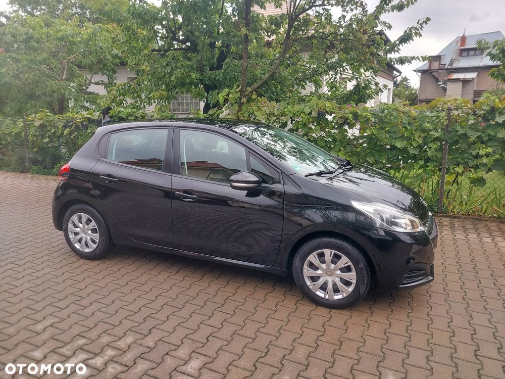 Peugeot 208 1.2 PureTech Active - 10