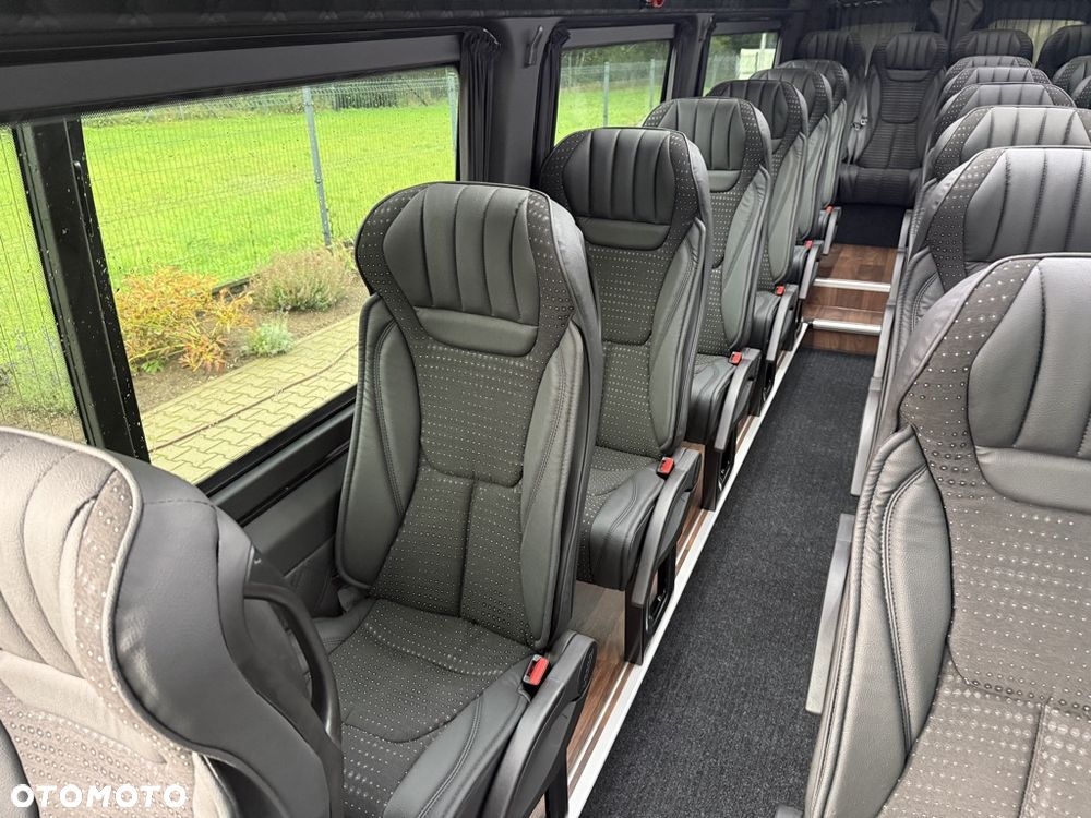 Mercedes-Benz Sprinter 519 Tourist Line - 18