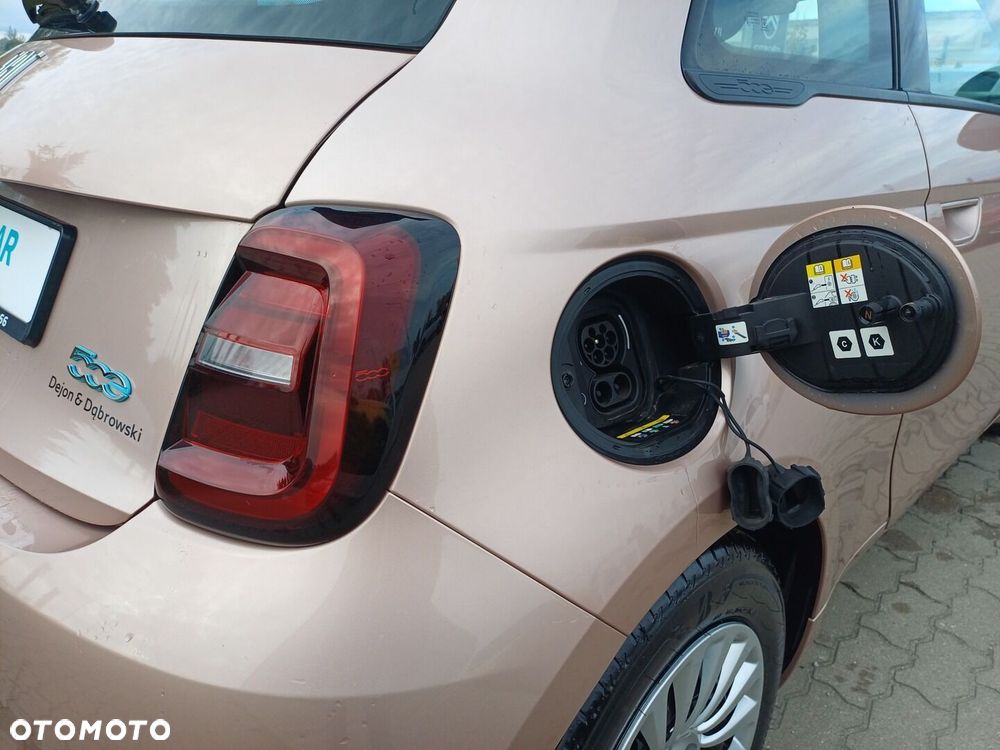 Fiat 500e - 10