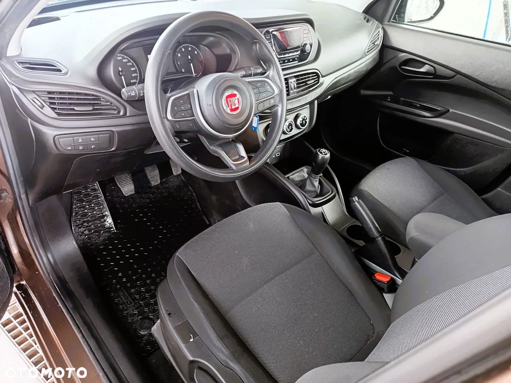 Fiat Tipo 1.0 T3 - 10