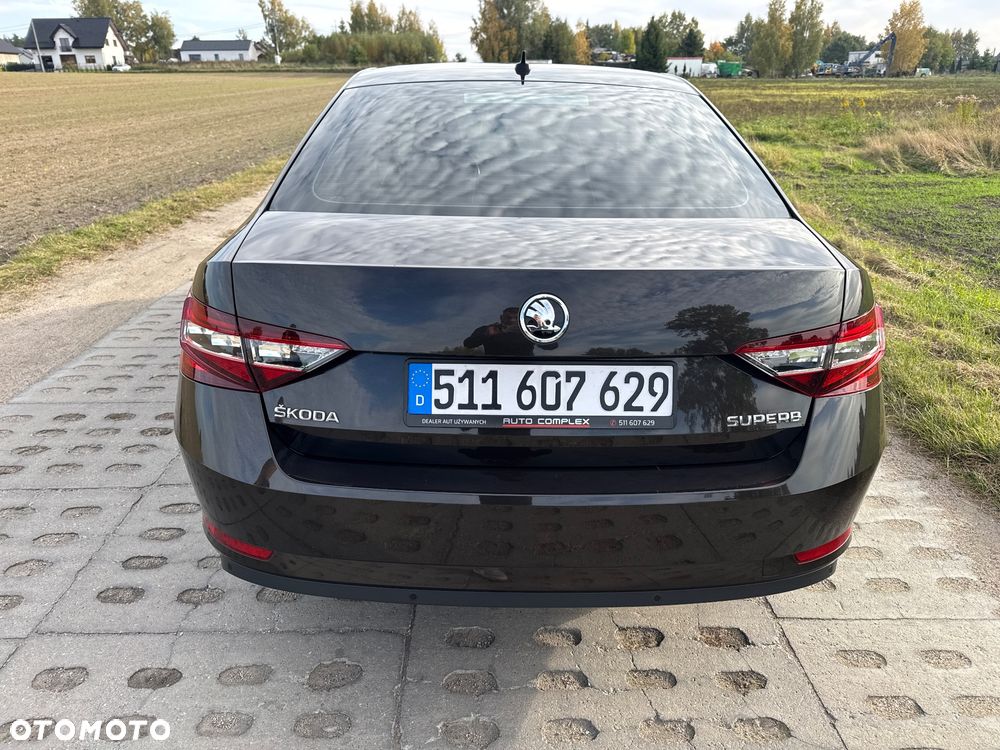 Skoda Superb - 11