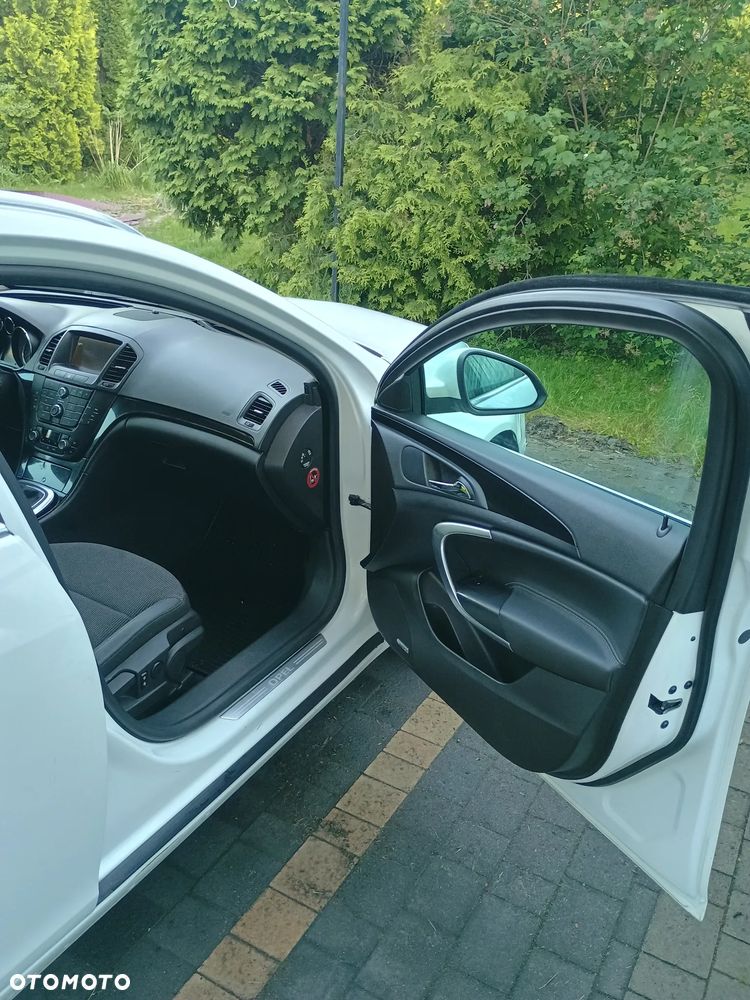 Opel Insignia - 11