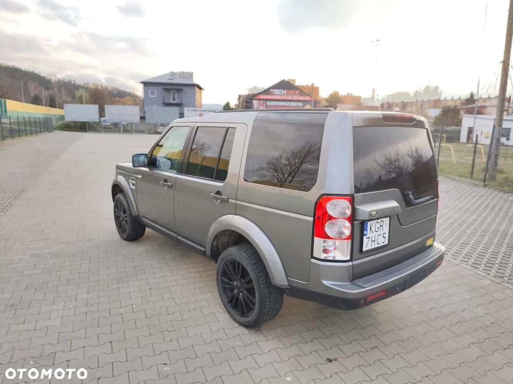 Land Rover Discovery 3.0D V6 HSE - 8