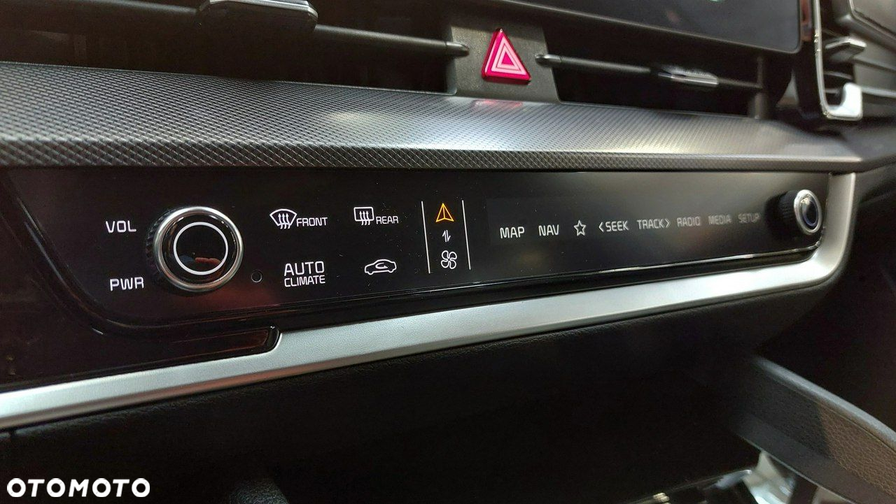 Kia Sportage - 16