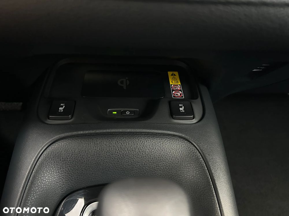 Toyota Corolla 1.8 Hybrid Style - 30