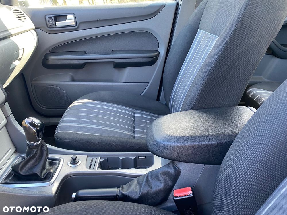 Ford Focus 1.6 TDCi Trend DPF - 9