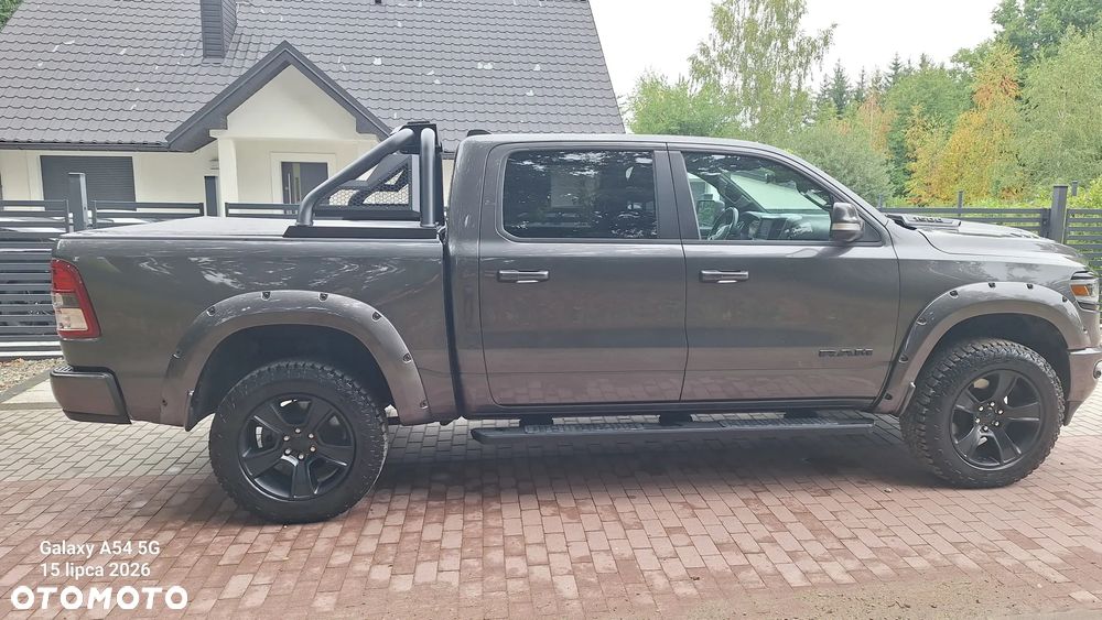 RAM 1500 5.7 Crew Cab Bighorn - 2