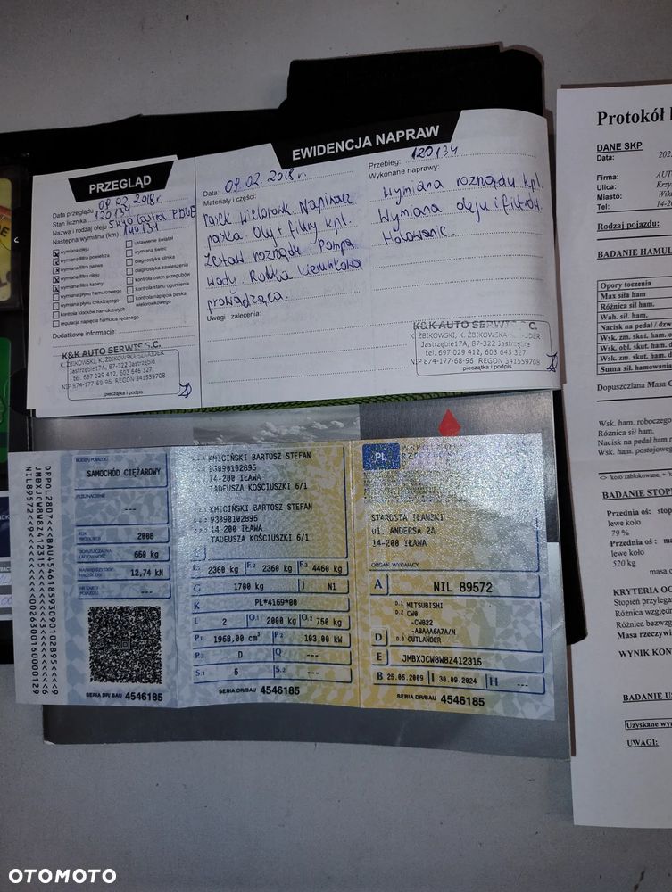 Mitsubishi Outlander - 23