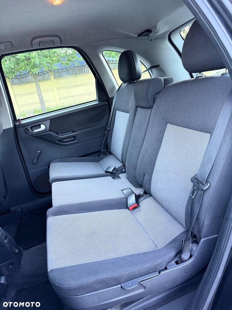 Opel Meriva - 13