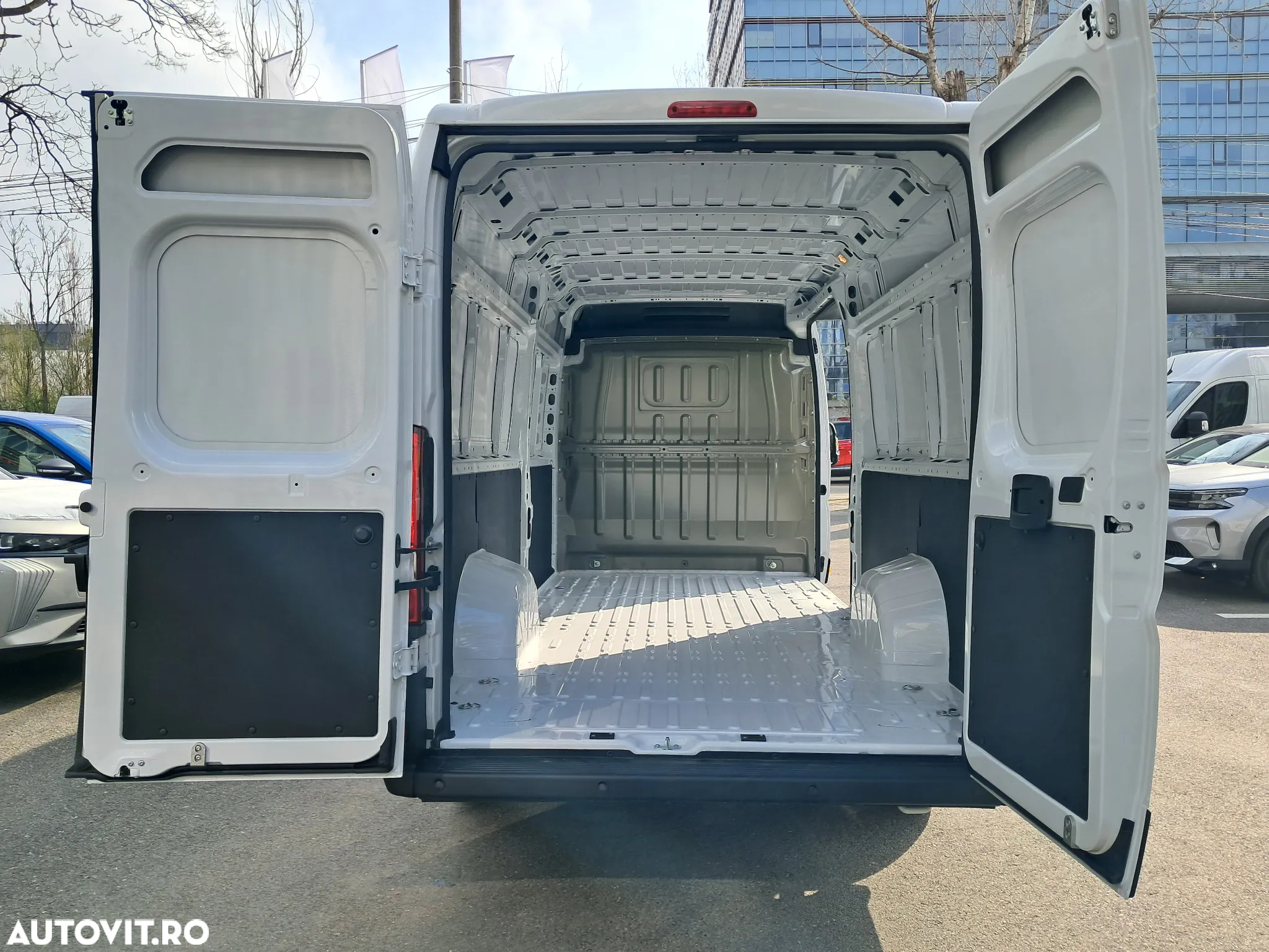 Peugeot BOXER FURGON L4H2 15 mc - 12