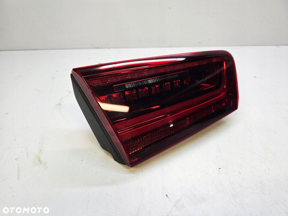 LAMPA LEWY TYŁ W KLAPĘ AUDI A6 C7 LIFT 4G9945093F MATRIX - 2