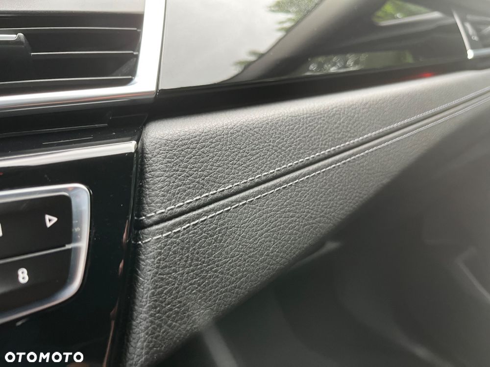 BMW Seria 2 218d Sport-Aut Sport Line - 16