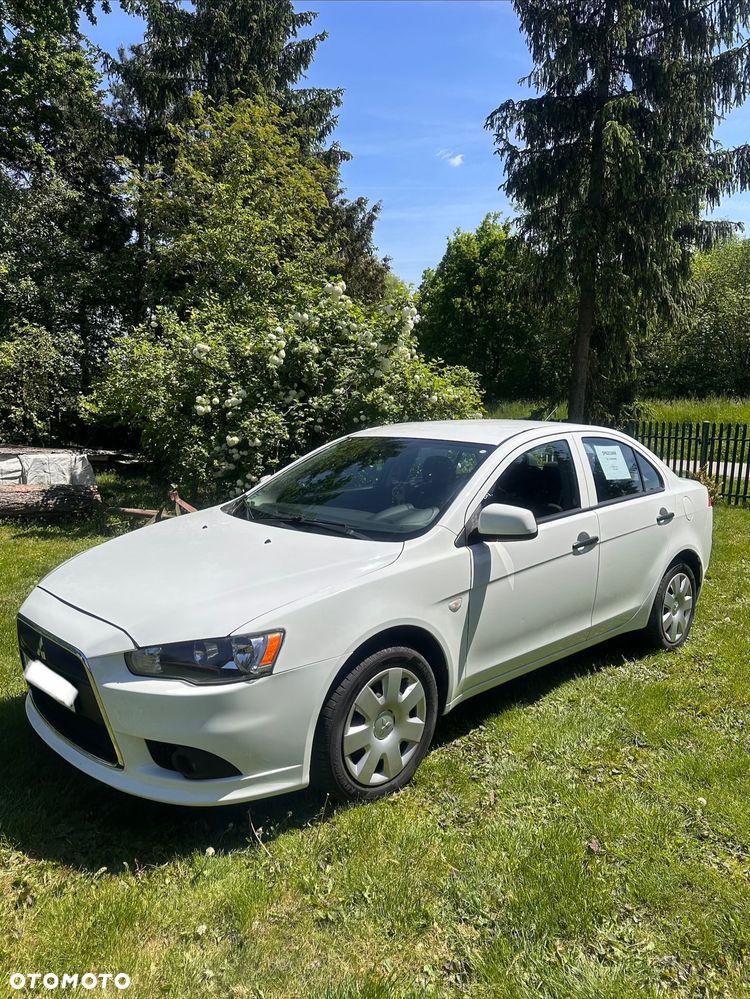 Mitsubishi Lancer 1.5 - 7