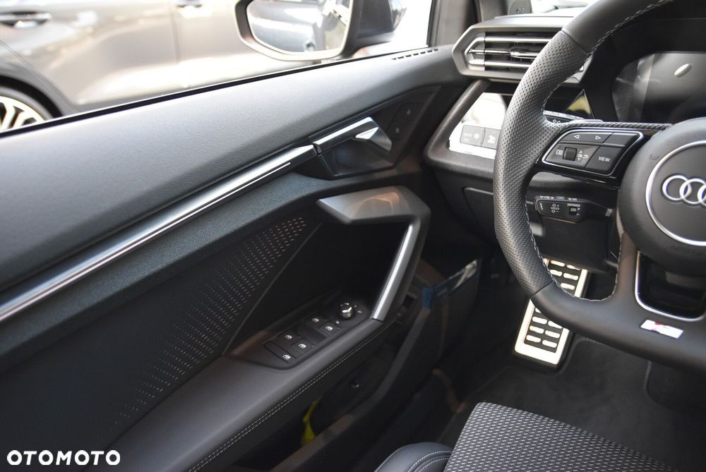 Audi S3 Limousine - 13