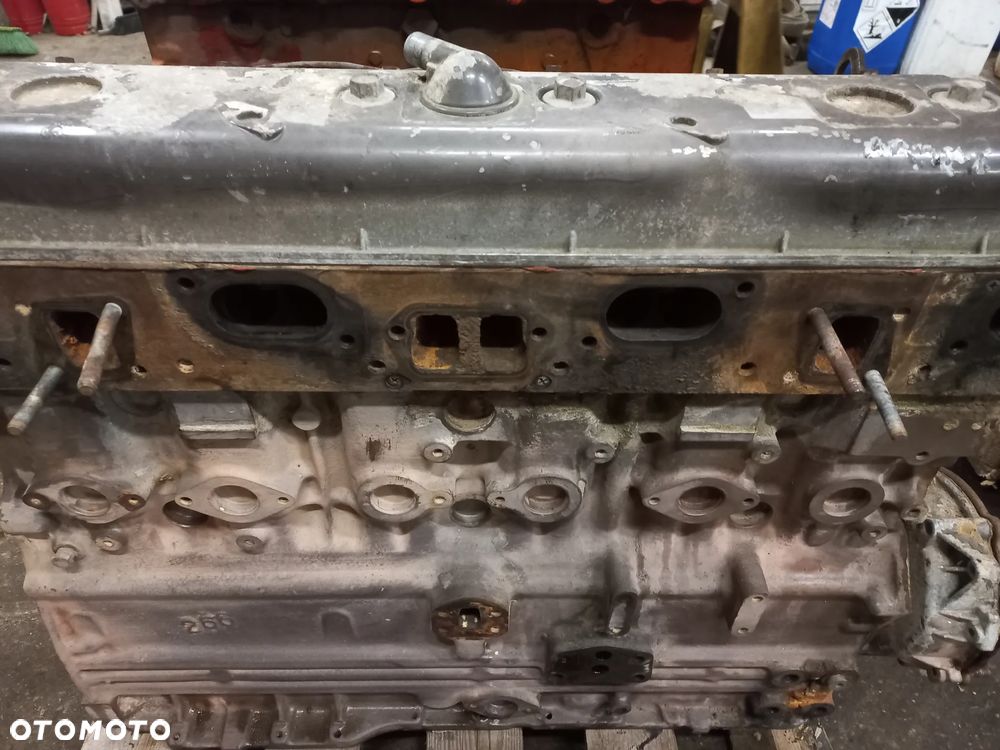 Silnik PERKINS 6 A6.354.4 Massey 2620,2630,2640,2680,2720 . C37114800/6,2625,2645,2685,2725,blok,wał,głowica,tłok,korbowód.koło rozrządu.miska,wtrysk,pompa olejowa. - 1